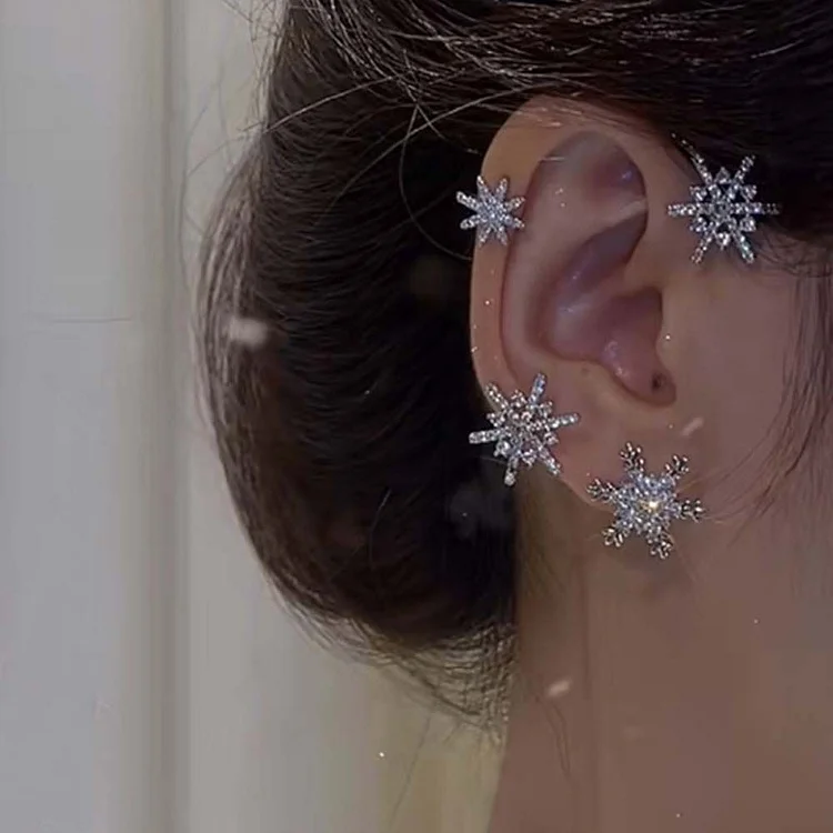 Snowflake earrings