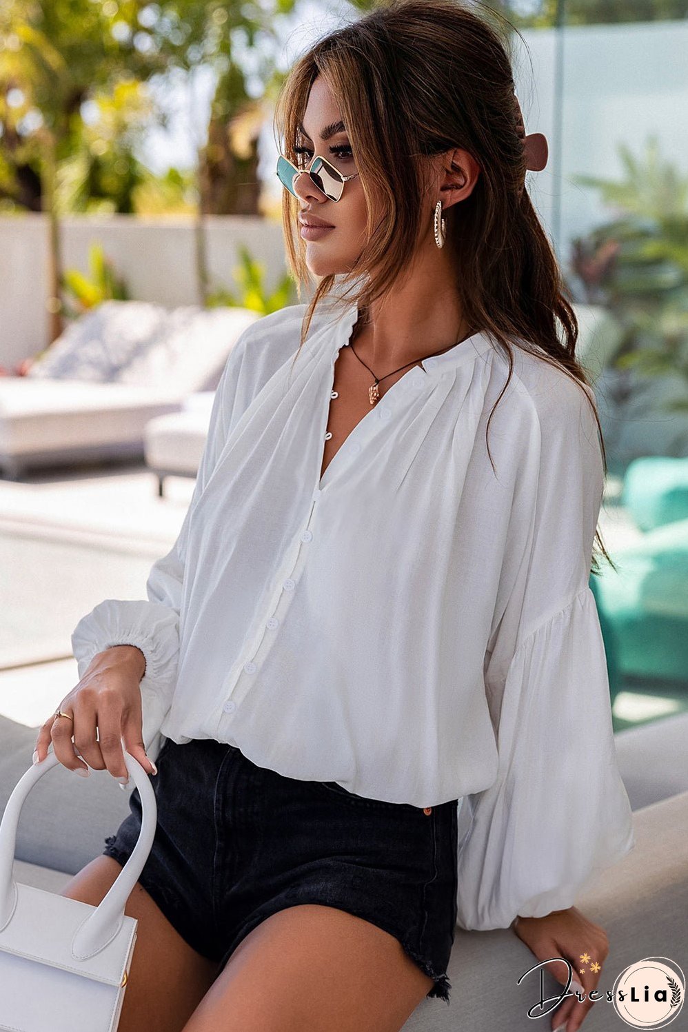 White V Neck Balloon Sleeve Shirt in Solid Color