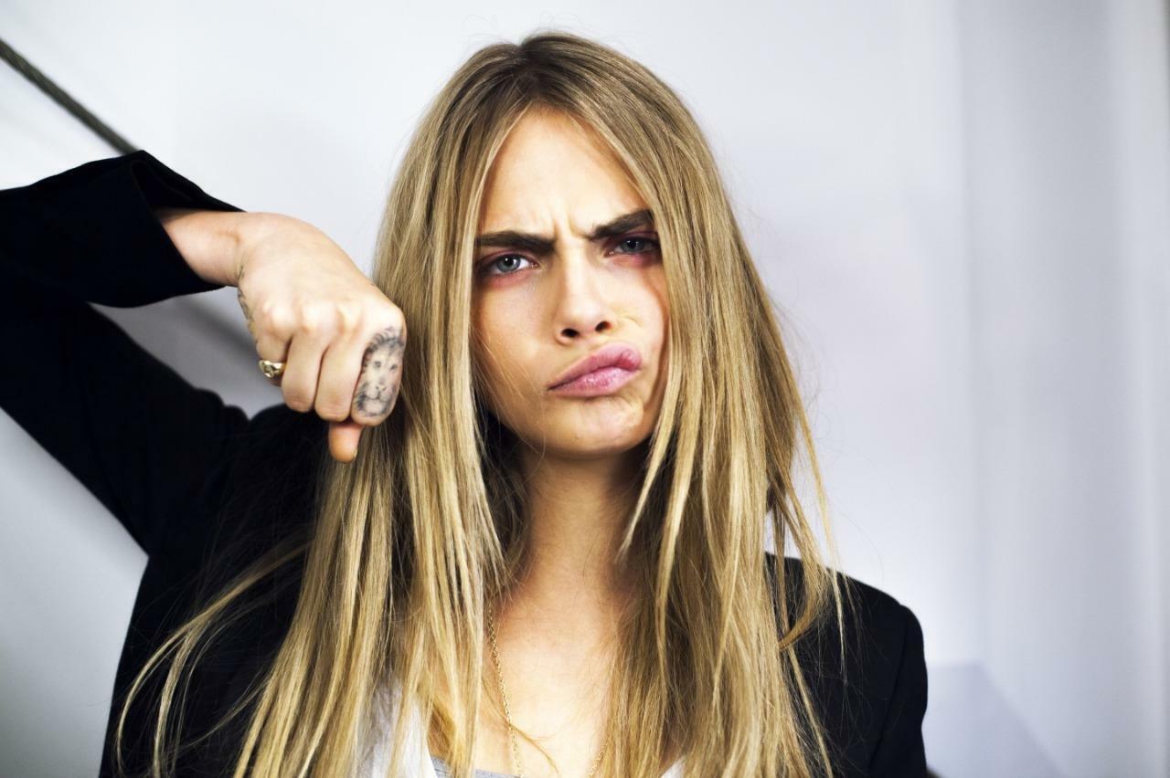 Cara Delevingne 8x10 Picture Simply Stunning Photo Poster painting Gorgeous Celebrity #25