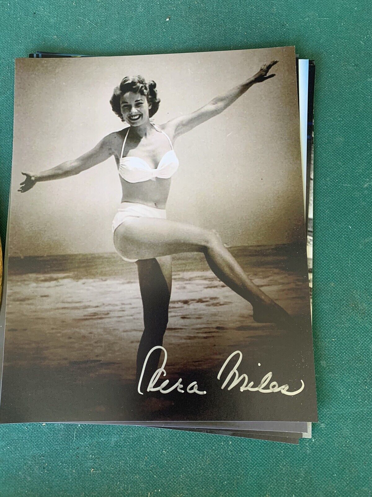 vera miles Signed 8x10 Photo Poster painting Pic Auto