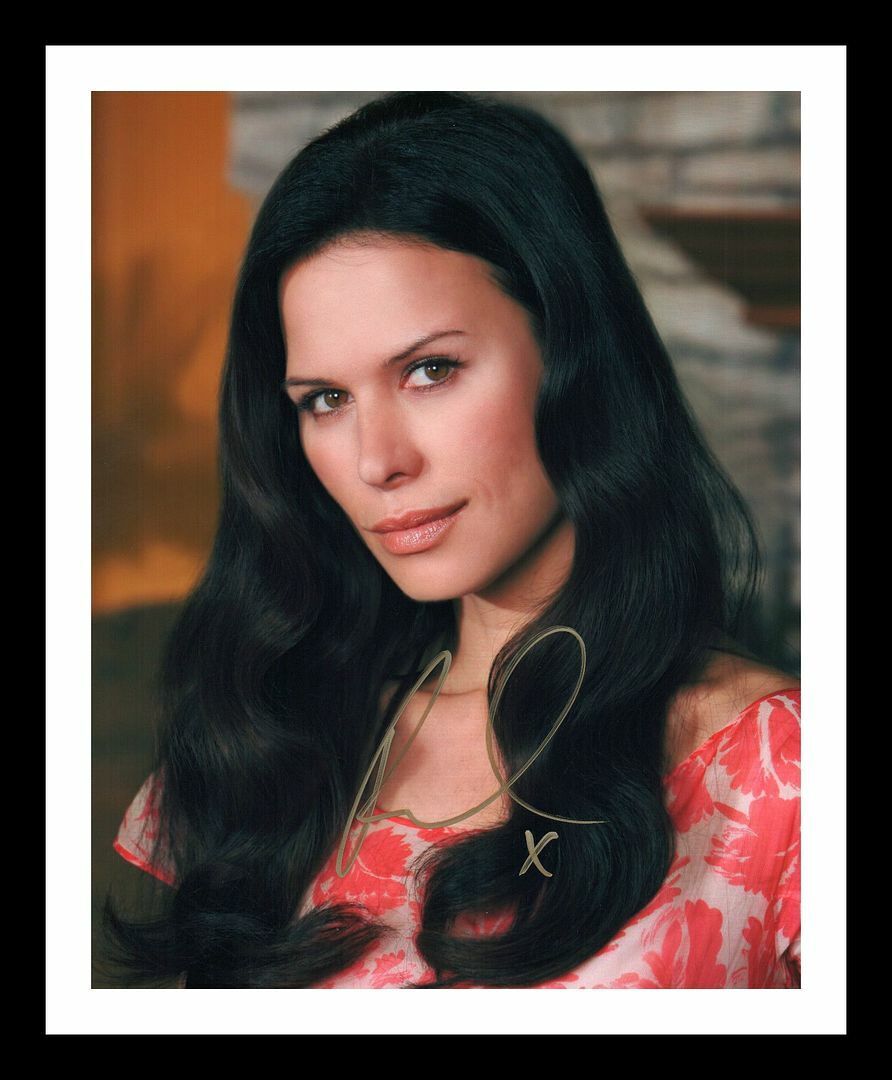 Rhona Mitra Autograph Signed & Framed Photo Poster painting