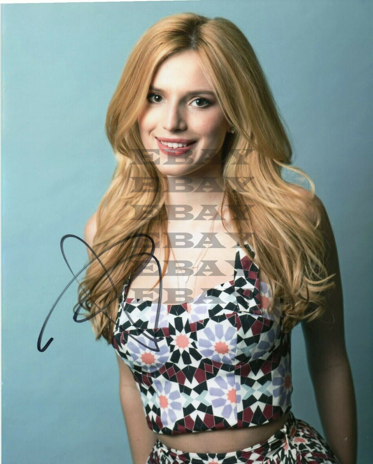 Bella Thorne Autographed Signed 8x10 Photo Poster painting Rep