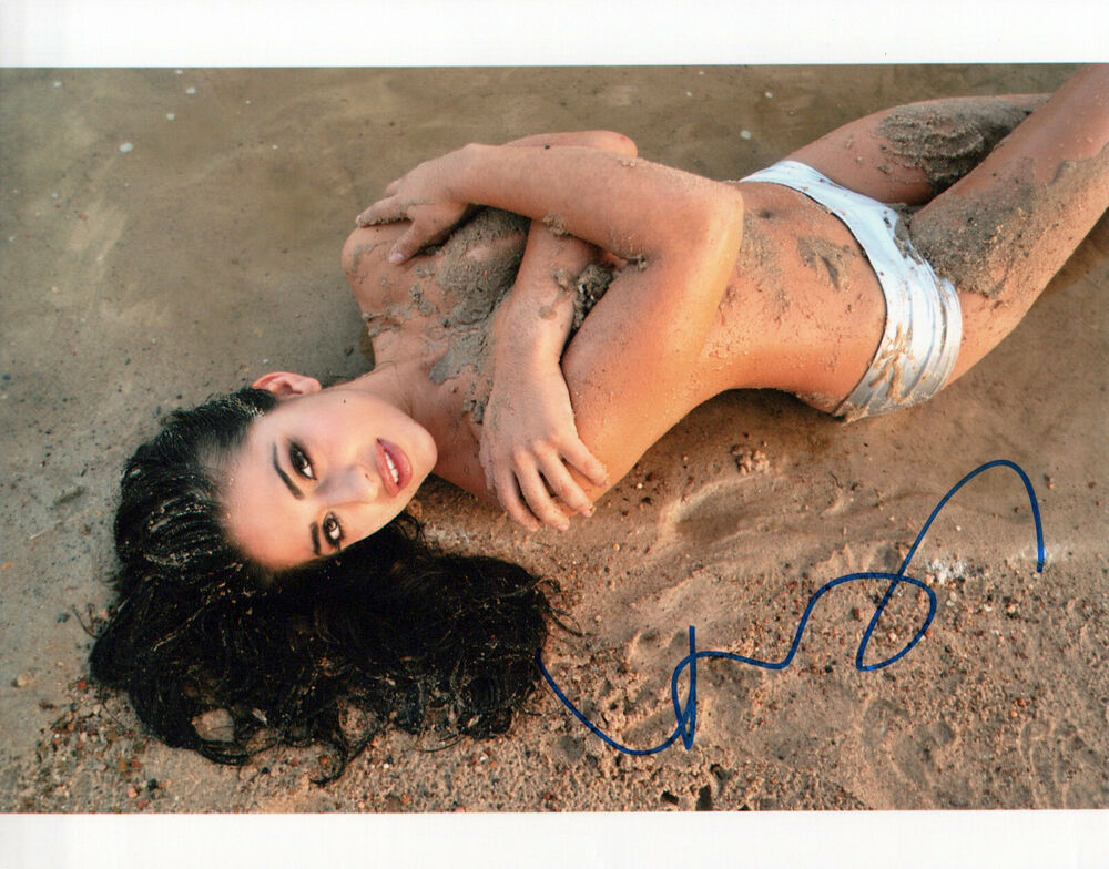 Mayra Leal glamour shot autographed Photo Poster painting signed 8x10 #3