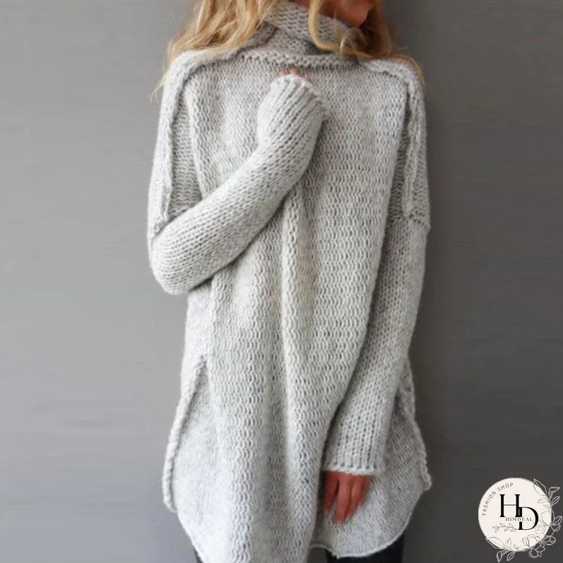 Sofie-Malou Chic Turtleneck Sweater