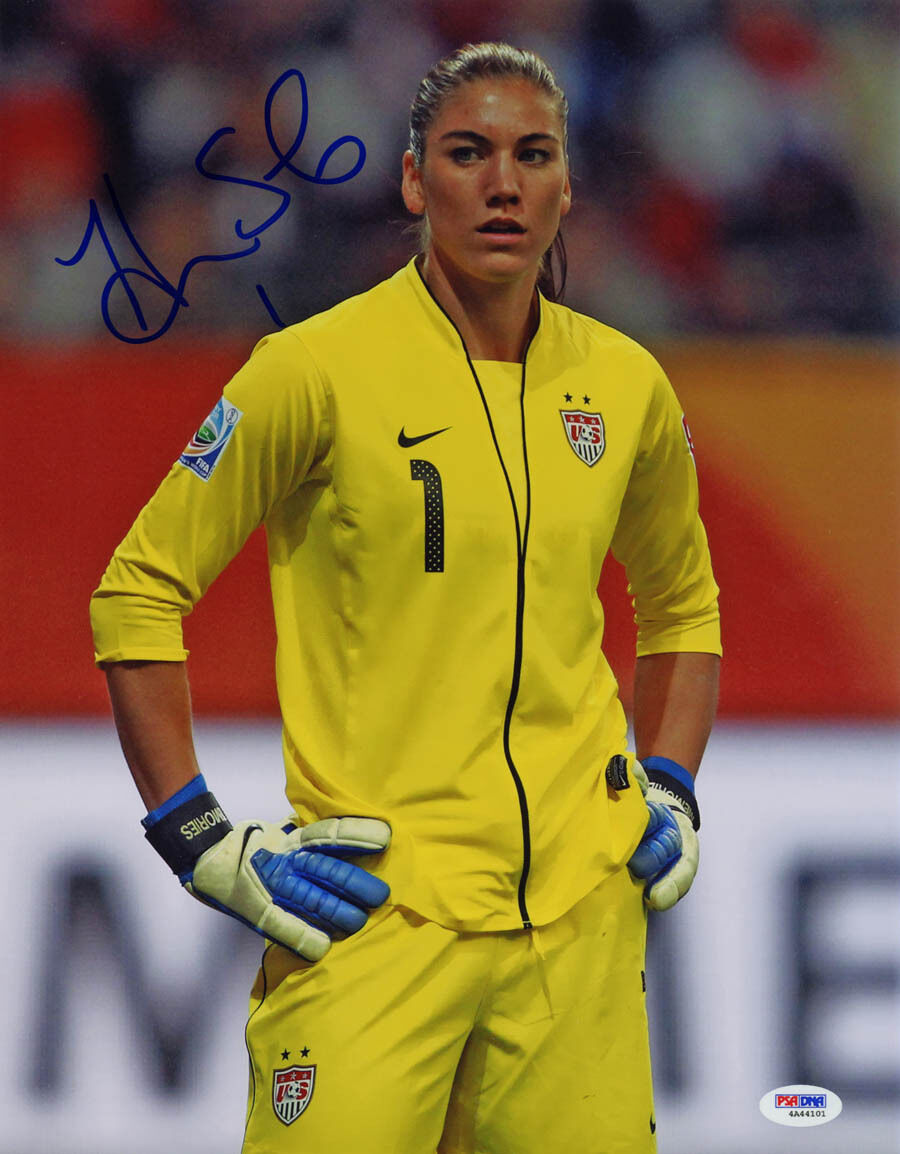 Hope Solo SIGNED 11x14 Photo Poster painting Soccer Goalie Team USA ITP PSA/DNA AUTOGRAPHED