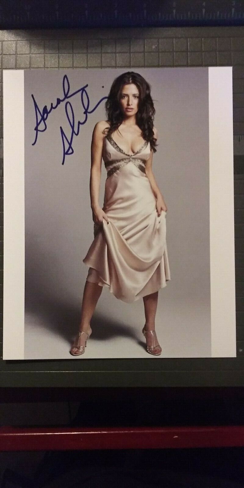 Sarah Shahi signed 8x10