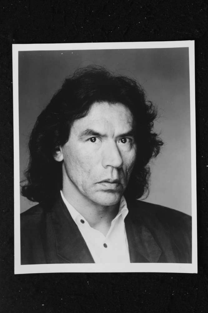 Wes Studi - 8x10 Headshot Photo Poster painting - Mystery Men