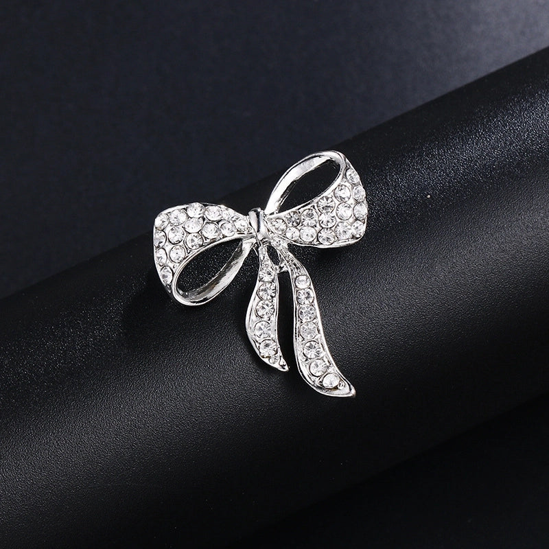 Elegant Pin Leaf Flower Butterfly Alloy Plating Inlay Rhinestones Pearl Women’S Brooches