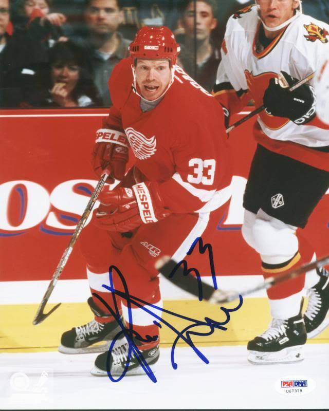 Red Wings Kris Draper Signed Authentic 8X10 Photo Poster painting Autographed PSA/DNA #U67379