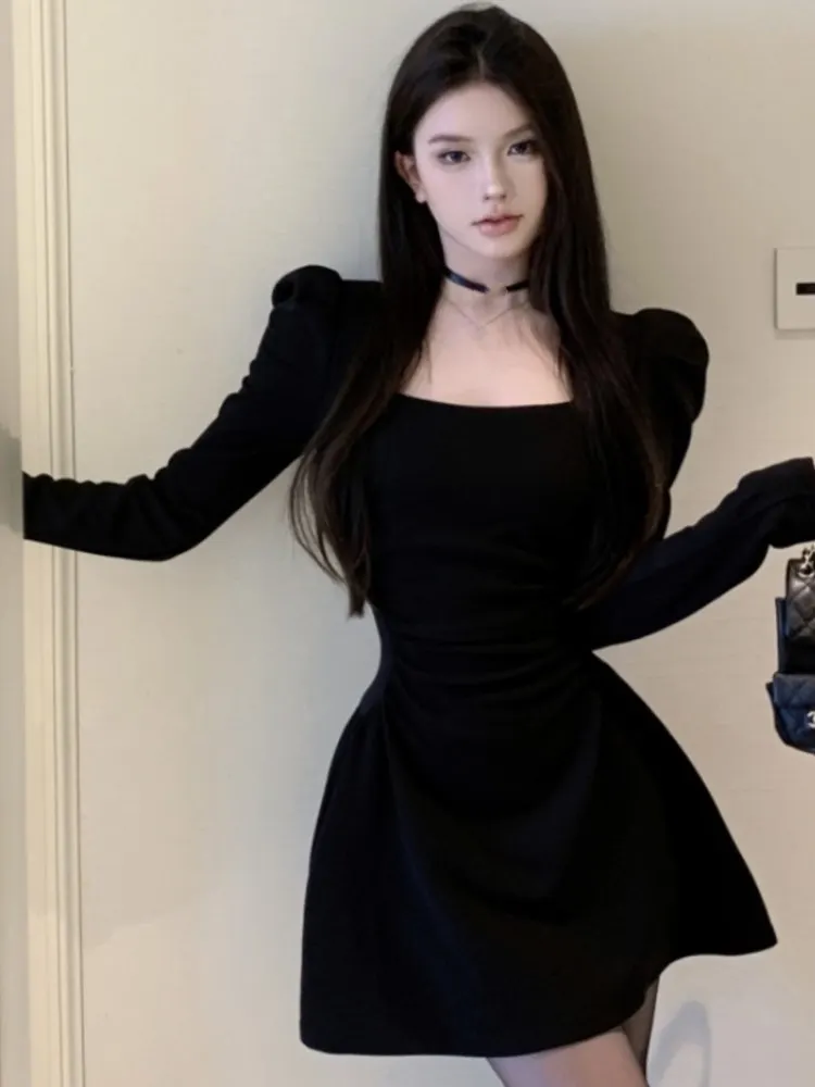 French Vintage Black Velvet Dress Women Long Sleeve Square Collar A-line Slim Autumn Y2K Birthday Party Prom Robe Vestidos Mujer