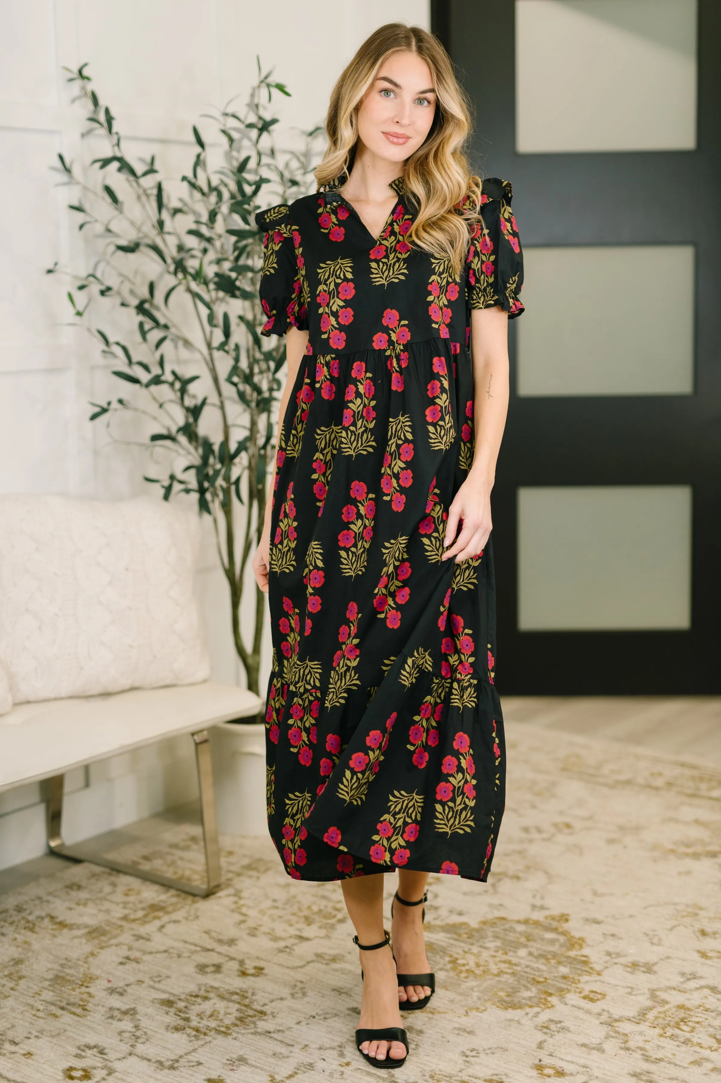 Quiet Life Notch Neck Tiered Dress in Black mysite idetrend