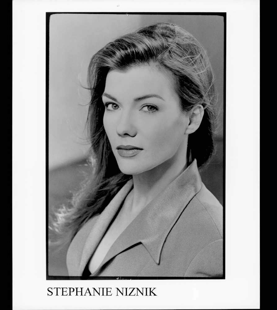 STEPHANIE NIZNIK - 8x10 Headshot Photo Poster painting w/ Resume - STAR TREK