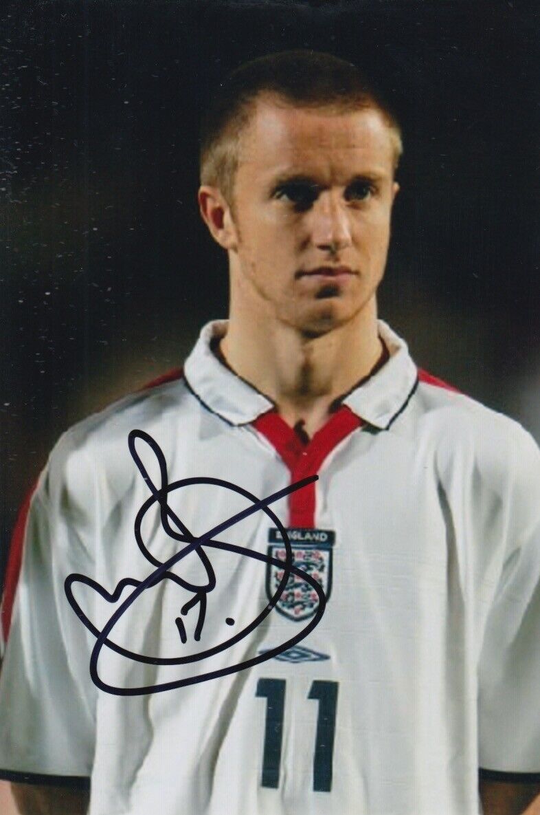 DEAN BOWDITCH HAND SIGNED 6X4 Photo Poster painting - FOOTBALL AUTOGRAPH - ENGLAND.