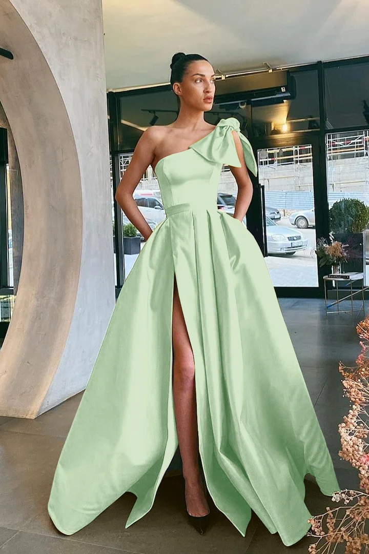 Daisda Gold Split One-Shoulder Prom Dress With Pockets