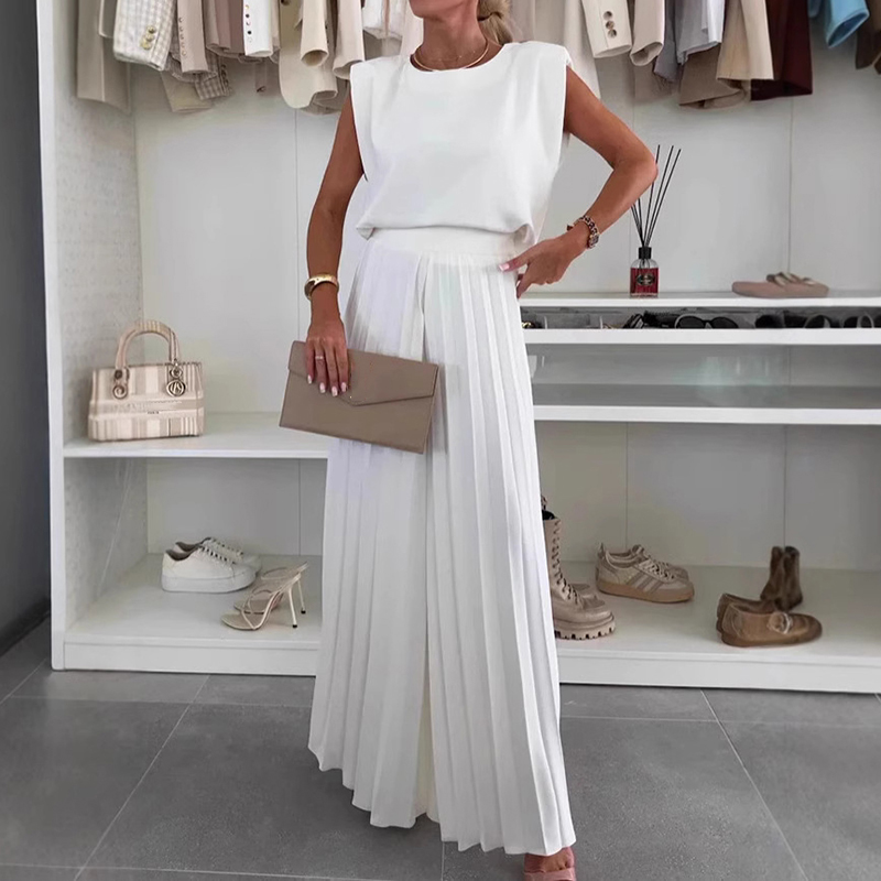 Comstylish Elegant Round Neck Sleeveless Top And Pleated Wide-leg Pants Two Piece Set