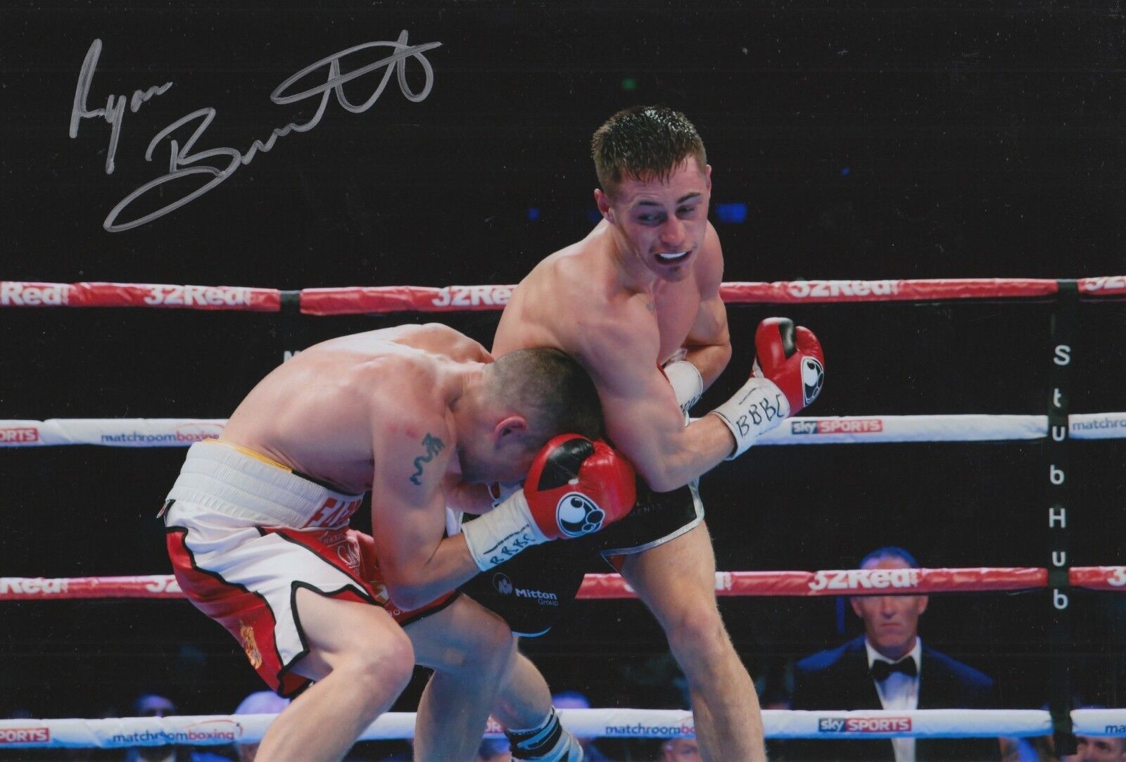 RYAN BURNETT HAND SIGNED 12X8 BOXING Photo Poster painting BRITISH CHAMPION PROOF 2.