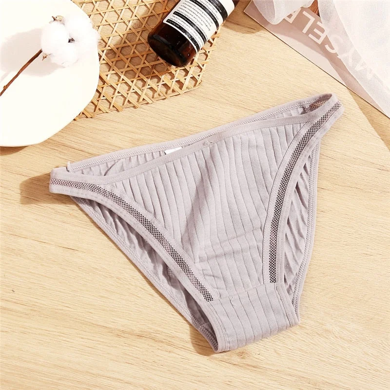 Fashion Cotton Women Panties Breathable Hollow Out Underwear Female Sexy Solid Color Briefs For Ladies Casual Comfortable Thongs