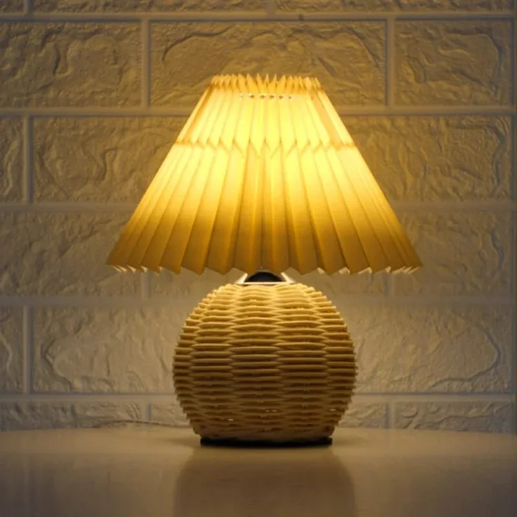LED Pleated Table Lamp