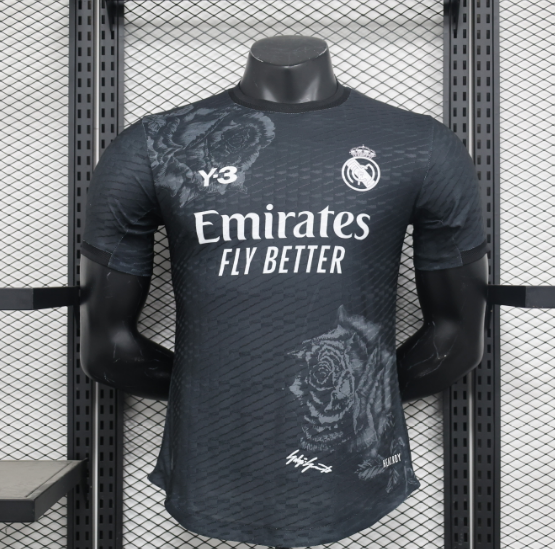 24/25 Real Madrid Y3 Black Player Version Football T-Shirt Thai Quality