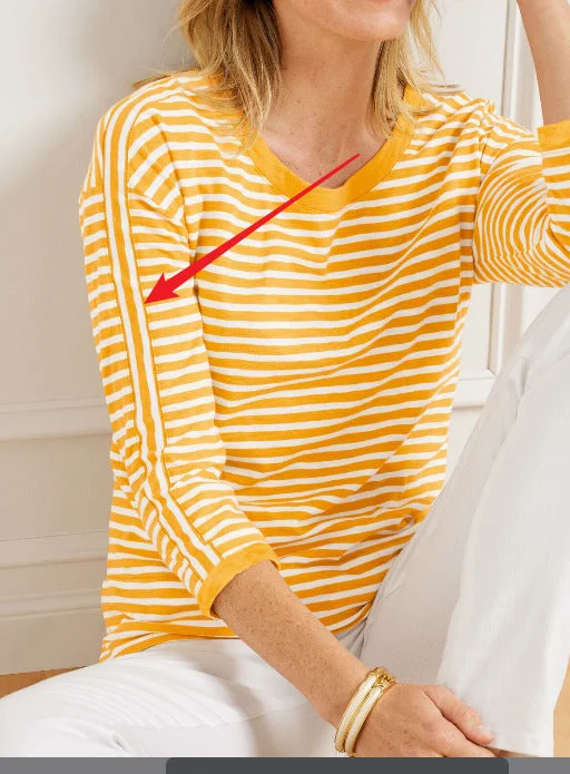 Uveng Knitted Striped Color Collision Design Sweaters