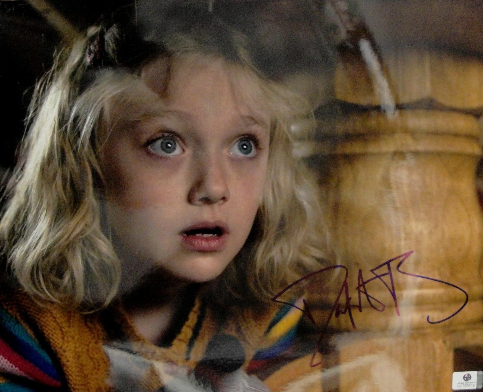 Dakota Fanning Hand Signed Autographed 11x14 Photo Poster painting War of the Worlds JSA U16242