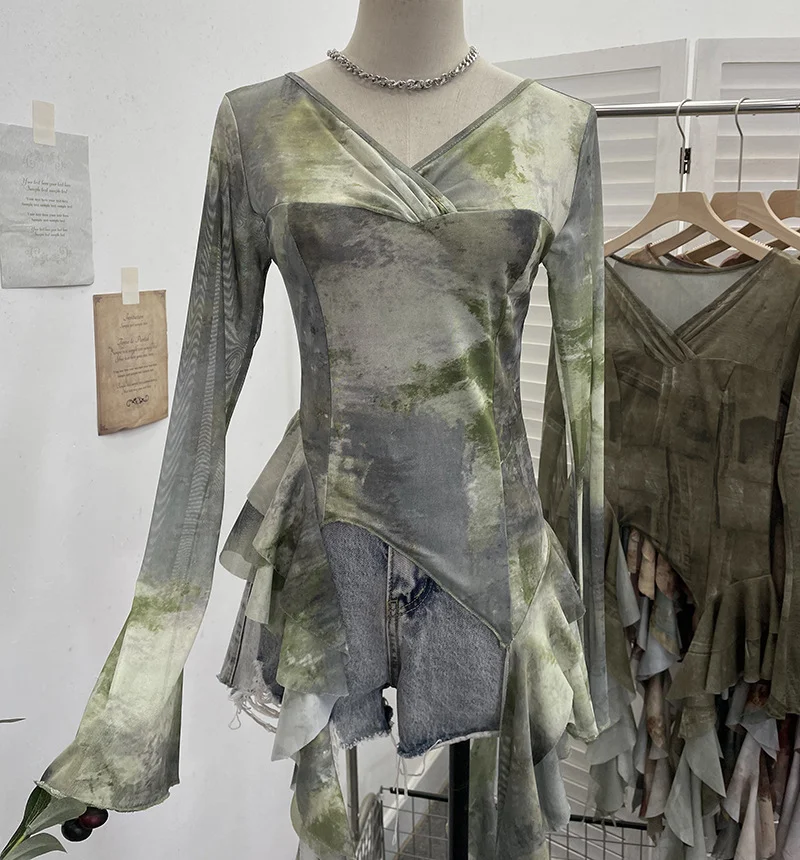 Nigikala Nigikala Shooting Ribbon Mesh Yarn Leaf Side Retro Print V Collar Horn Sleeve Top Spring And Summer Short Repair T-Shirt 8013