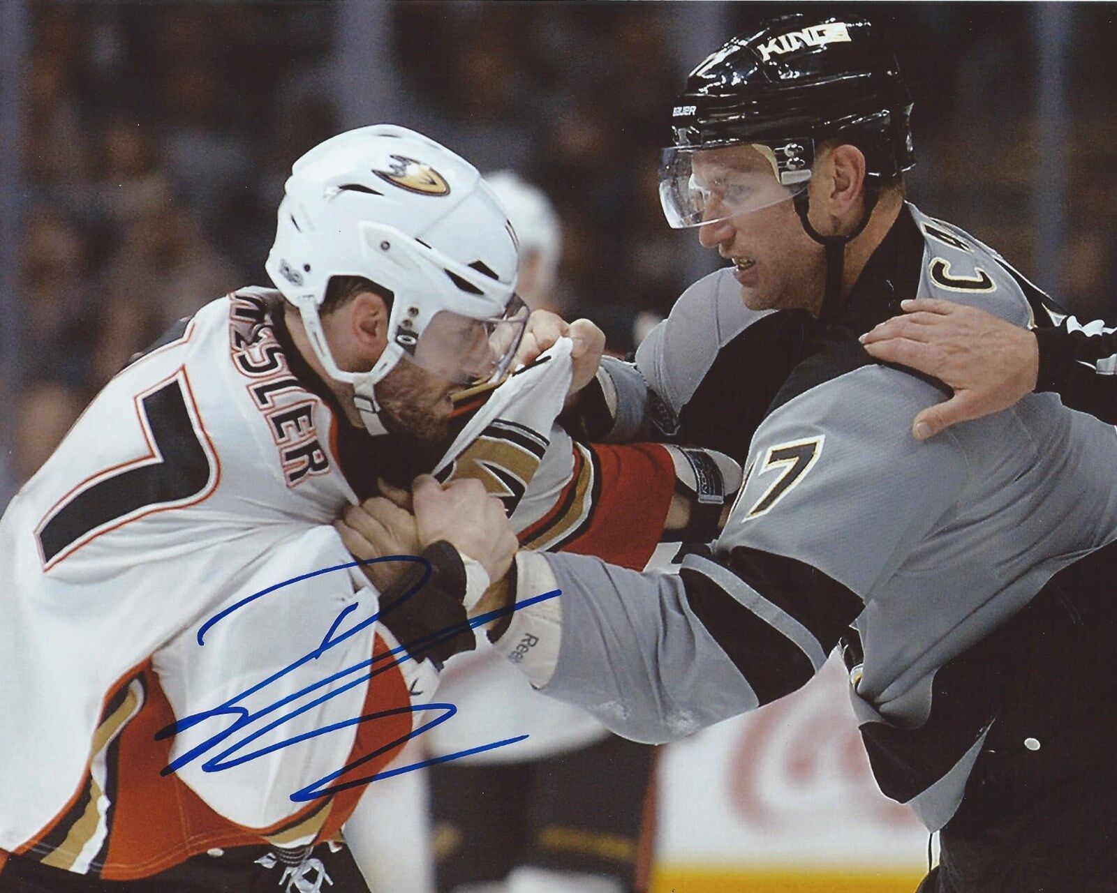 Ryan Kesler Signed 8x10 Fight Photo Poster painting Anaheim Ducks Autographed COA