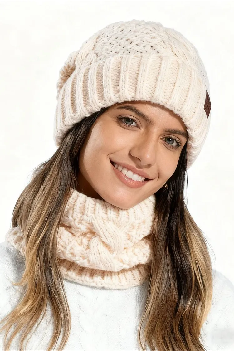 2-Piece Knit Hat And Scarf Set