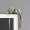 Figurine di elefante sitter dipinte a mano