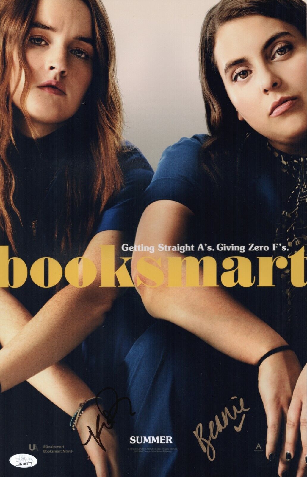 Kaitlyn Dever Beanie Feldstein Signed 11x17 Booksmart Authentic Auto JSA COA