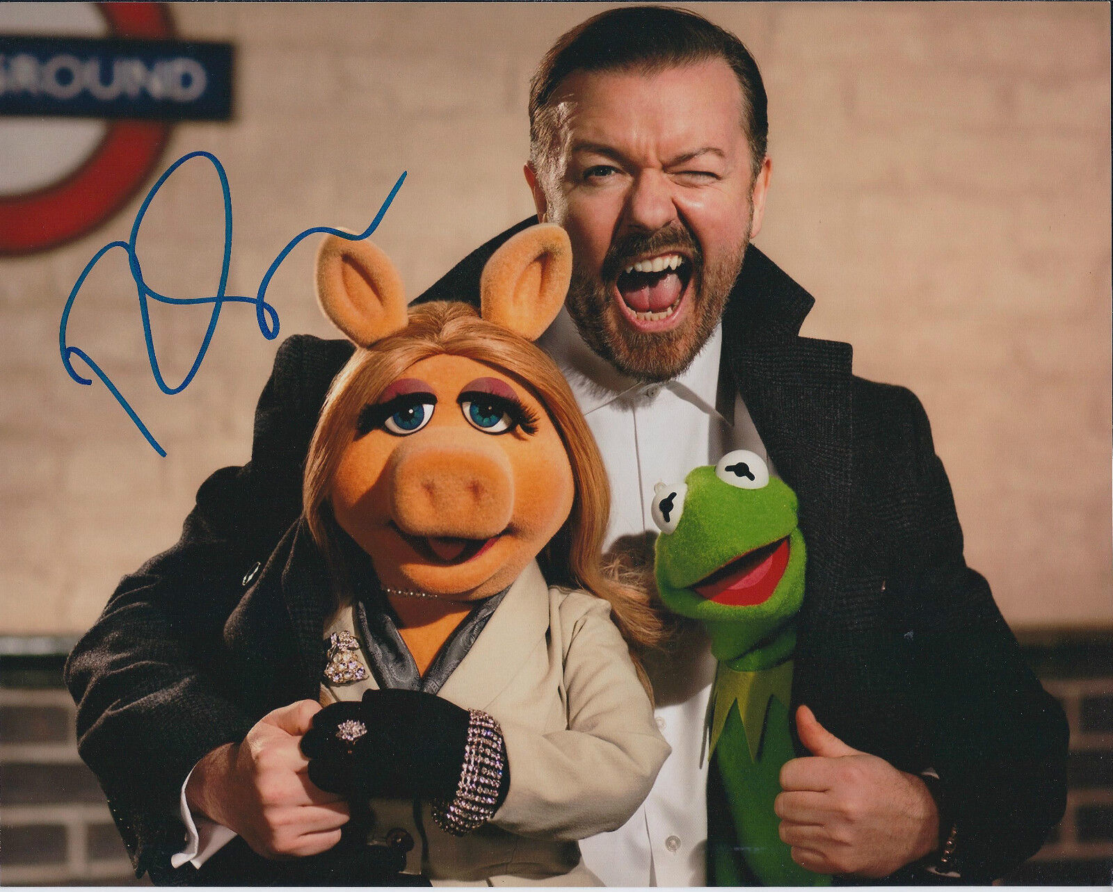 Ricky GERVAIS SIGNED Autograph 10x8 Photo Poster painting AFTAL COA The Office MUPPETS