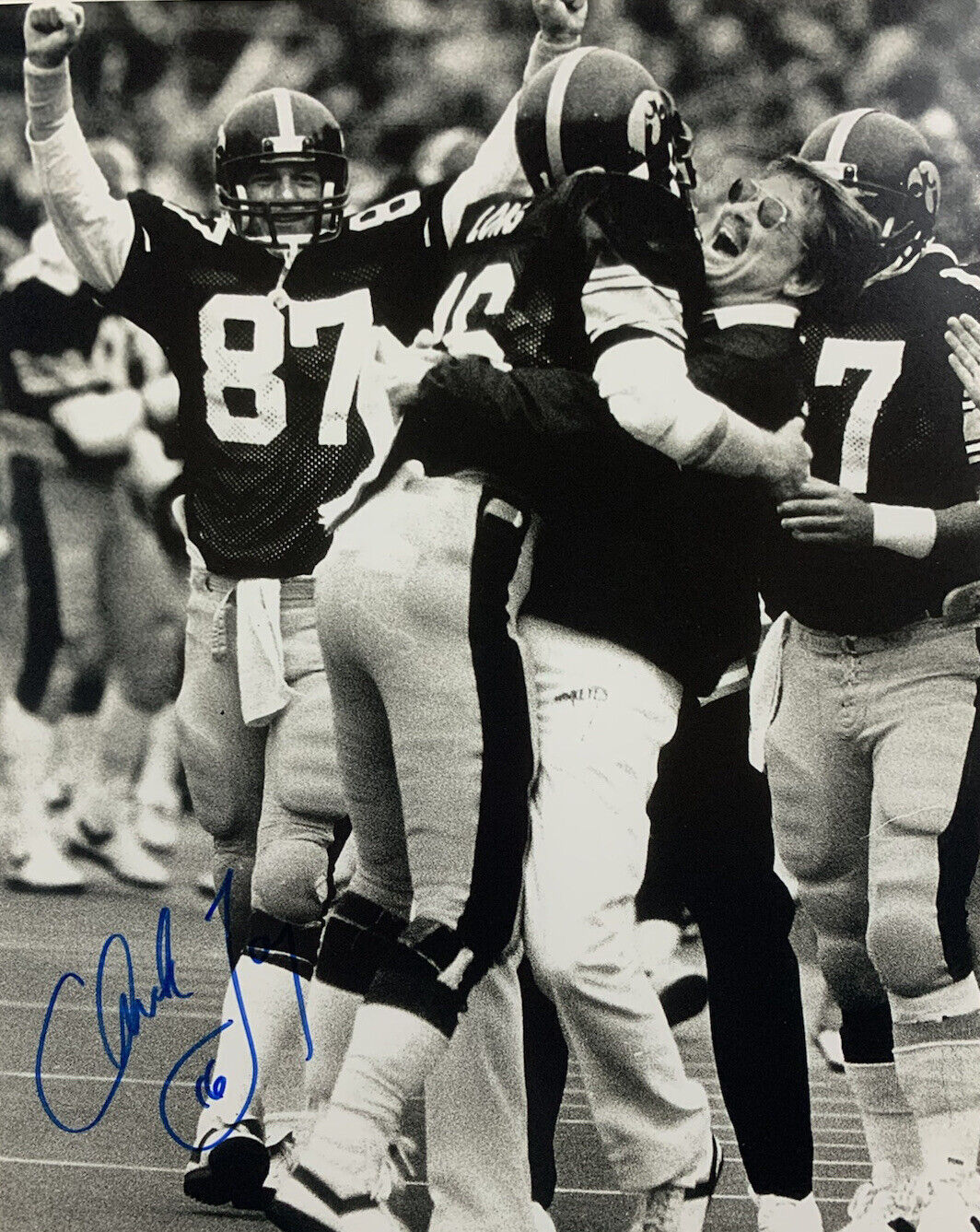 CHUCK LONG HAND SIGNED 8x10 Photo Poster painting IOWA HAWKEYES LEGEND QB RARE AUTHENTIC + PROOF