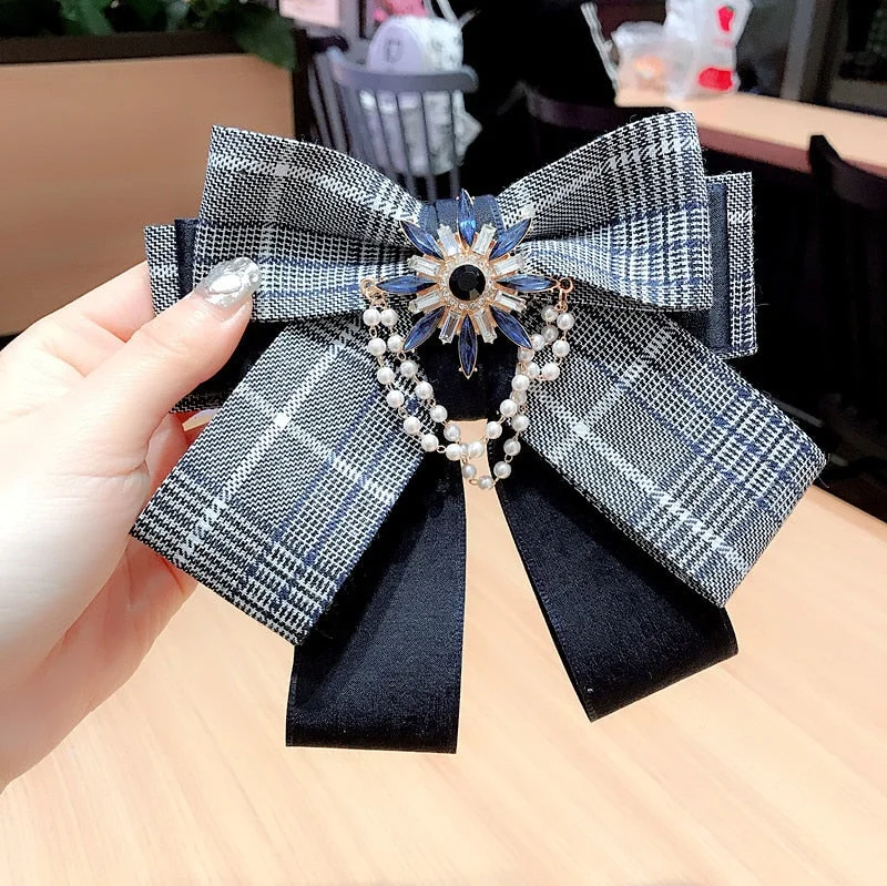 Korean Fashion Plaid Multi-layer Bowknot Ladies Fabric Bow Tie High-end Pearl Rhinestone Pins and Brooches for Women Accessories