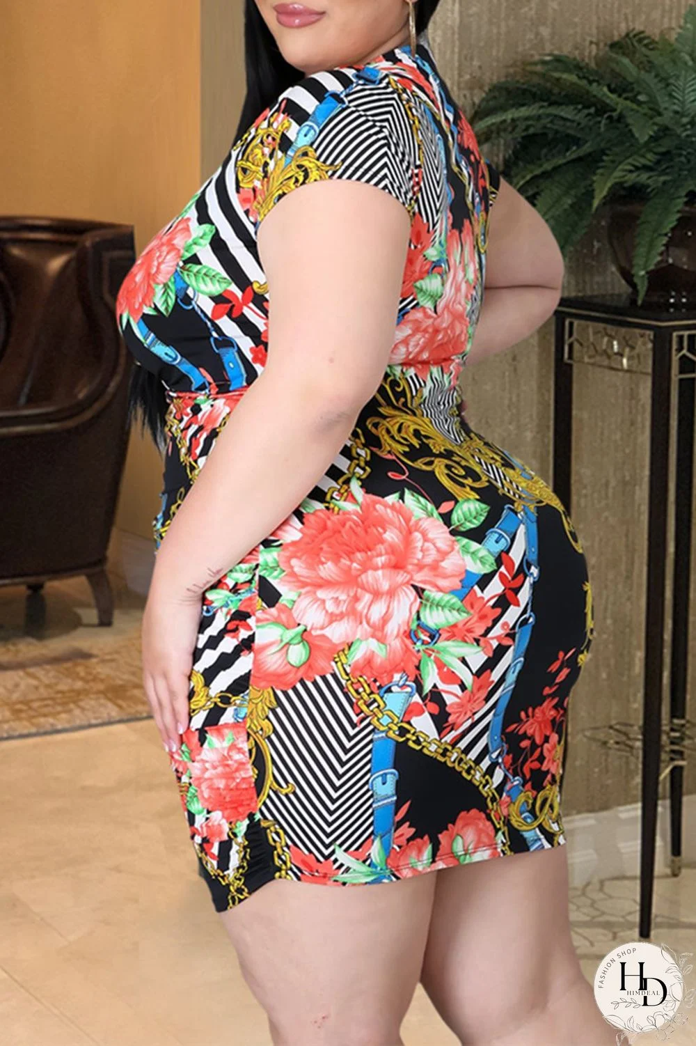 Black Sexy Casual Plus Size Print Basic V Neck Short Sleeve Dress