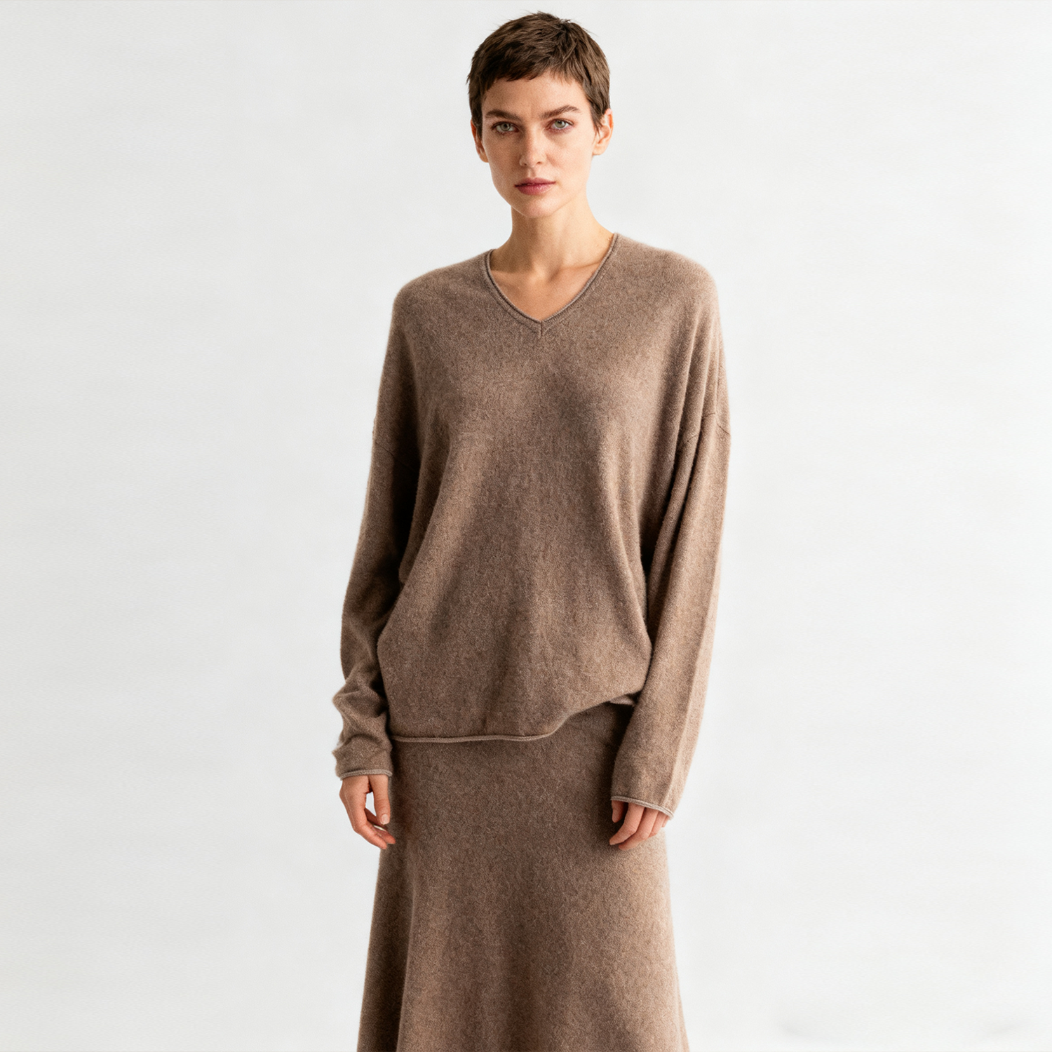Women's Versatile V-Neck Cashmere Sweater REAL SILK LIFE