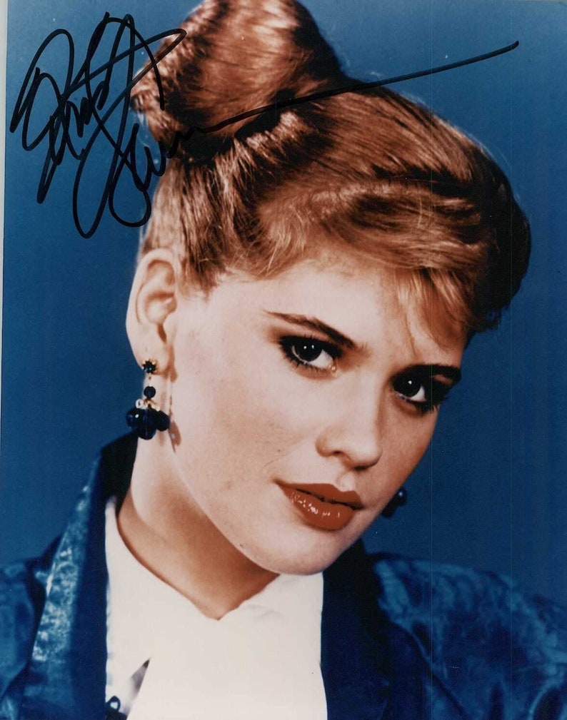 Kristy Swanson Signed Autographed Glossy 8x10 Photo Poster painting - COA Matching Holograms