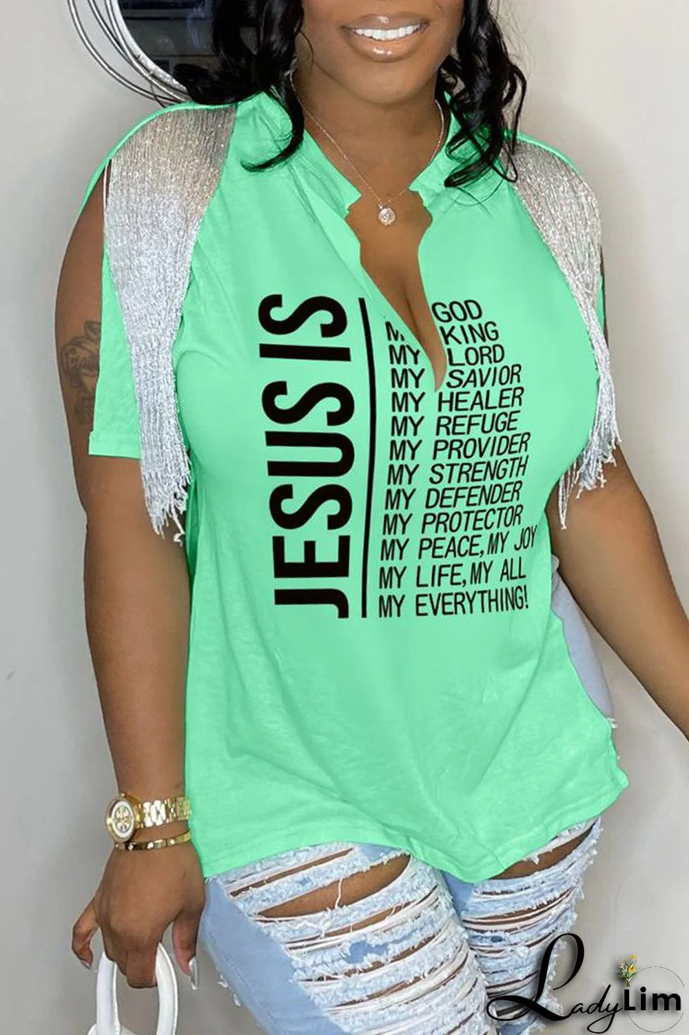 Light Green Casual Letter Print Tassel Patchwork V Neck T-Shirts