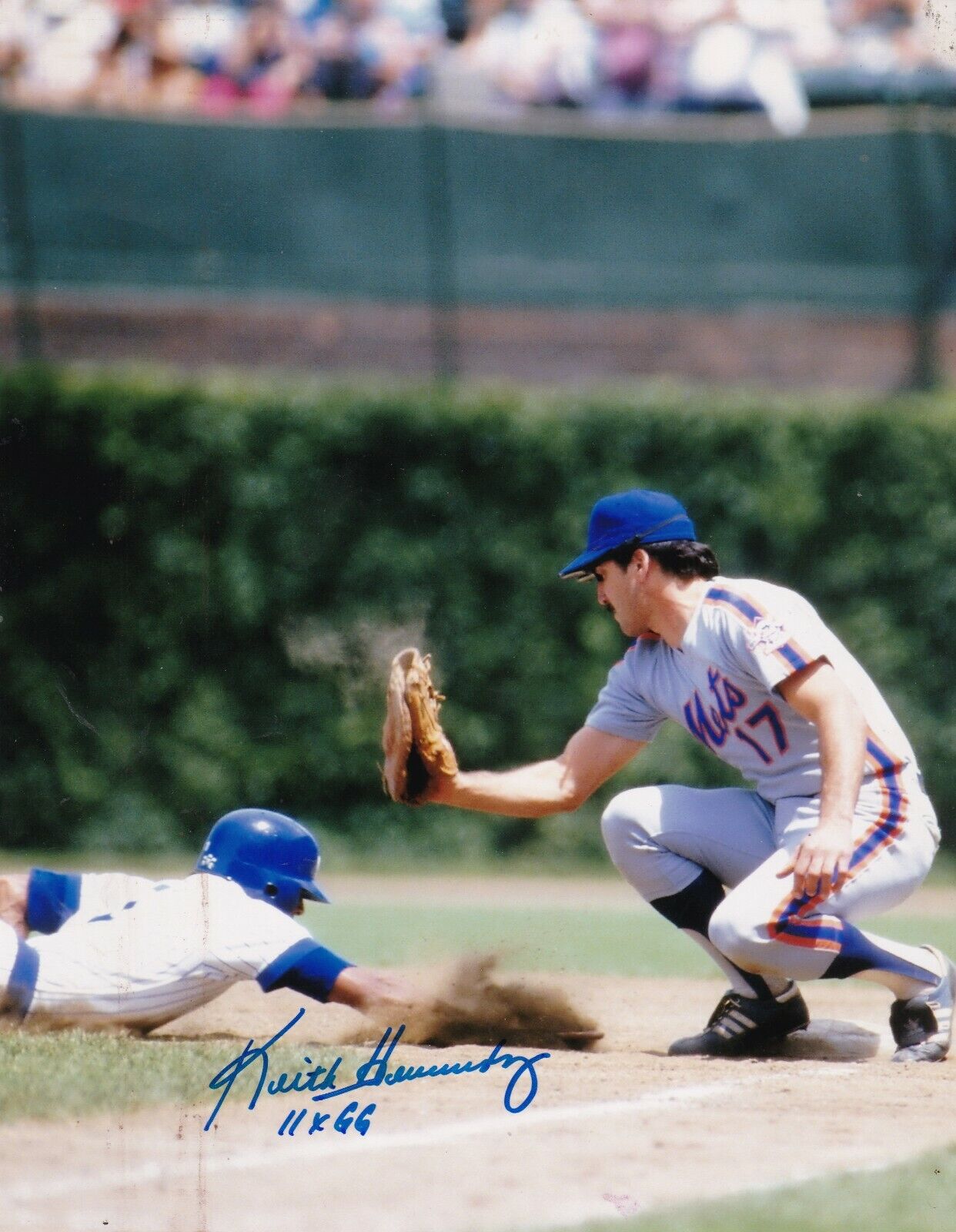 KEITH HERNANDEZ NEW YORK METS 11 X GOLD GLOVE ACTION SIGNED 8x10