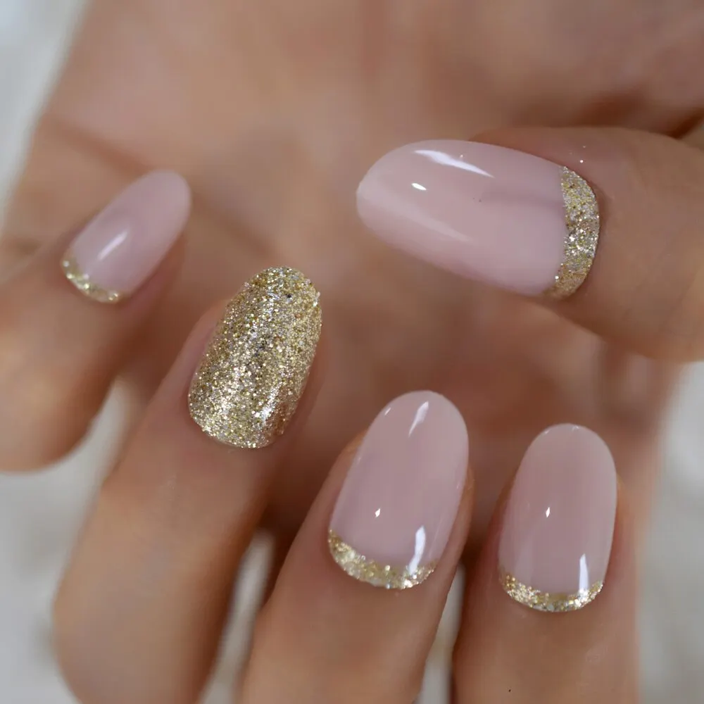 Light Pink Oval Fake Nails Daily Style Gold Glitter MOO Short Nail Art ...