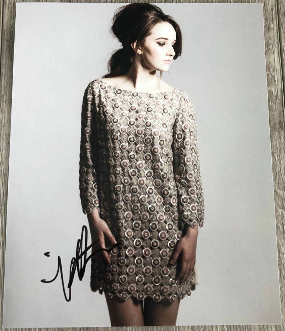 KAITLYN DEVER SIGNED AUTOGRAPH UNBELIEVABLE BOOKSMART 8x10 Photo Poster painting A w/EXACT PROOF