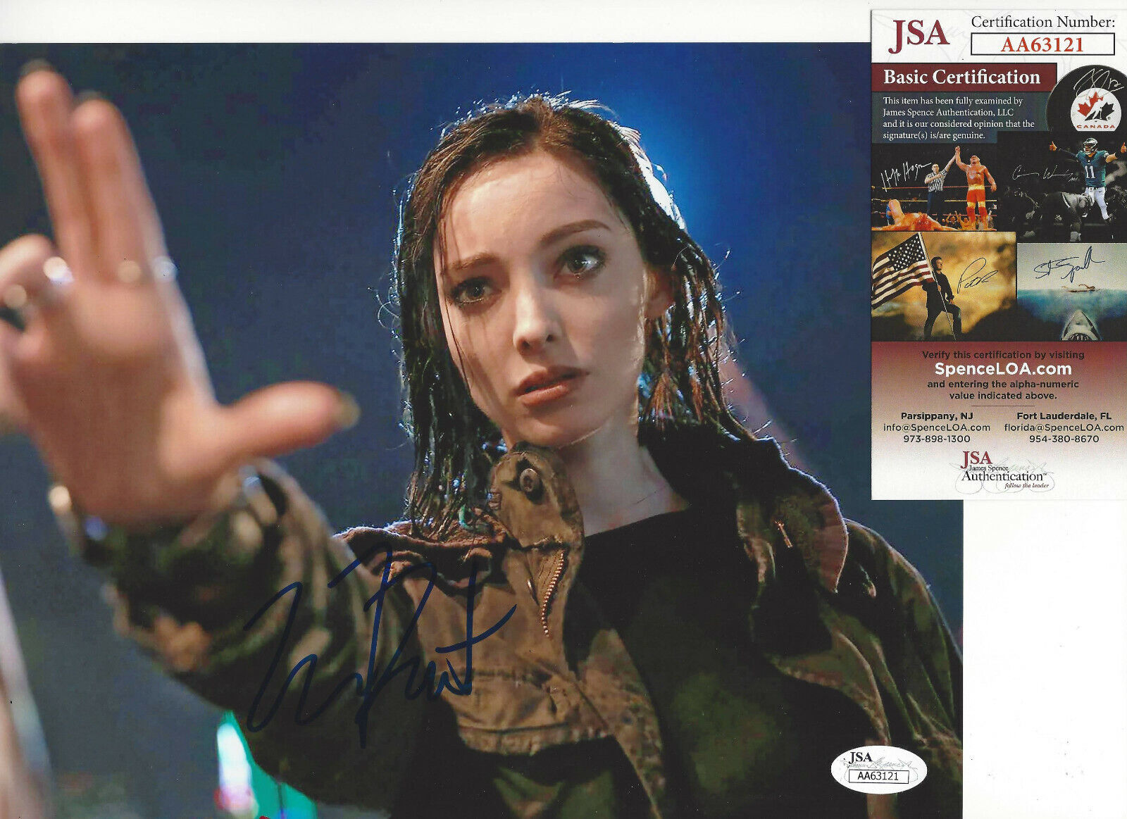 EMMA DUMONT SIGNED AUTHENTIC 'THE GIFTED' 8x10 SHOW Photo Poster painting ACTRESS COA JSA