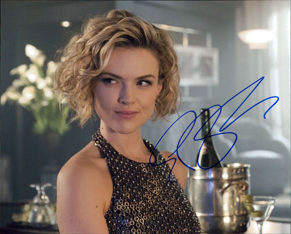 Erin Richards (Gotham) signed authentic 8x10 Photo Poster painting COA