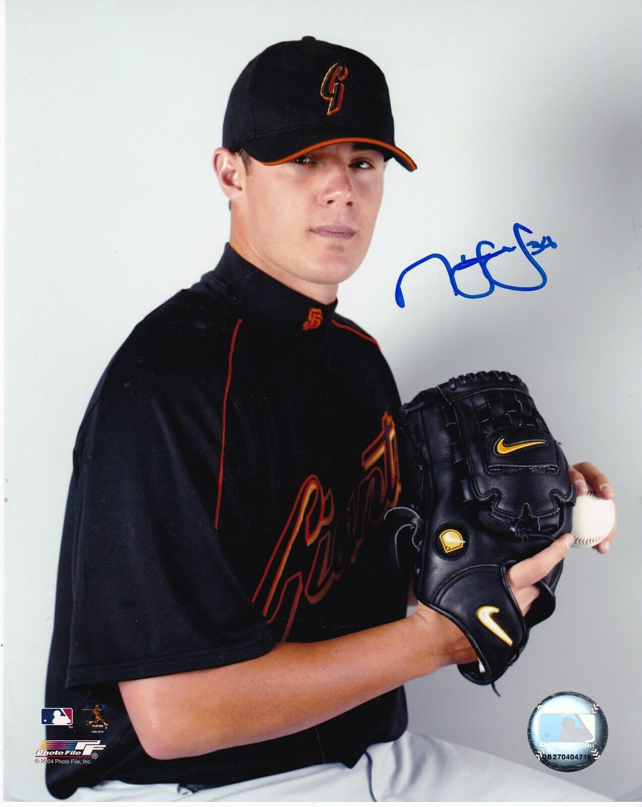 NOAH LOWRY SAN FRANCISCO GIANTS ACTION SIGNED 8x10