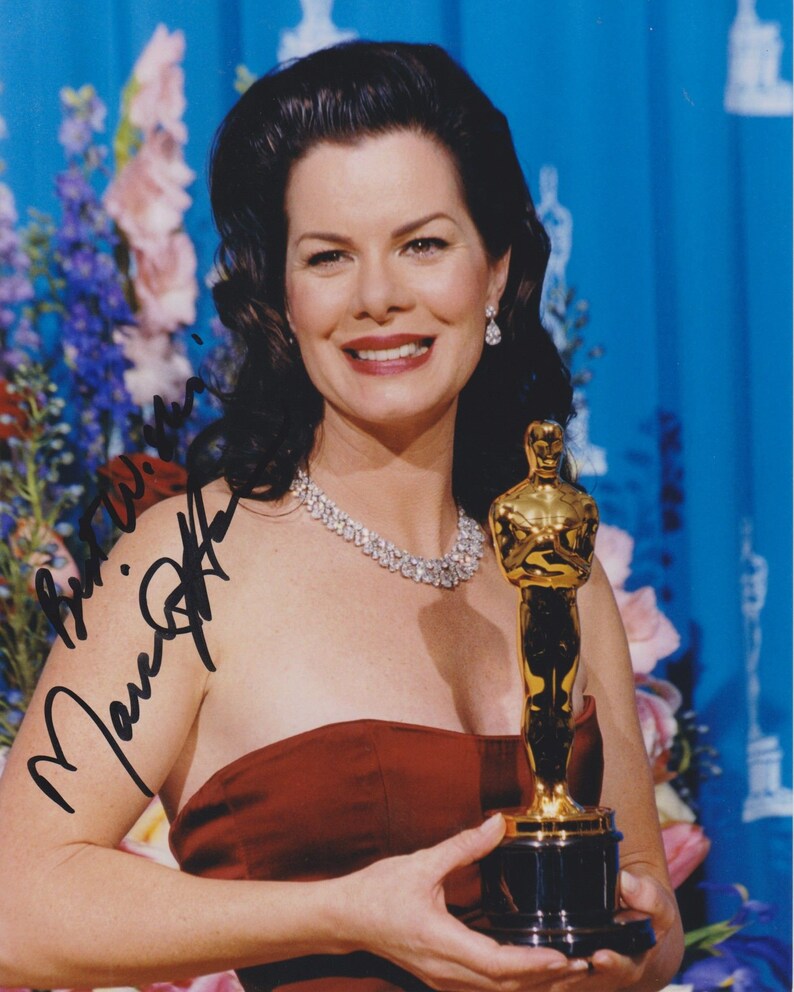 Marcia Gay Harden Signed Autographed Glossy 8x10 Photo Poster painting - COA Matching Holograms