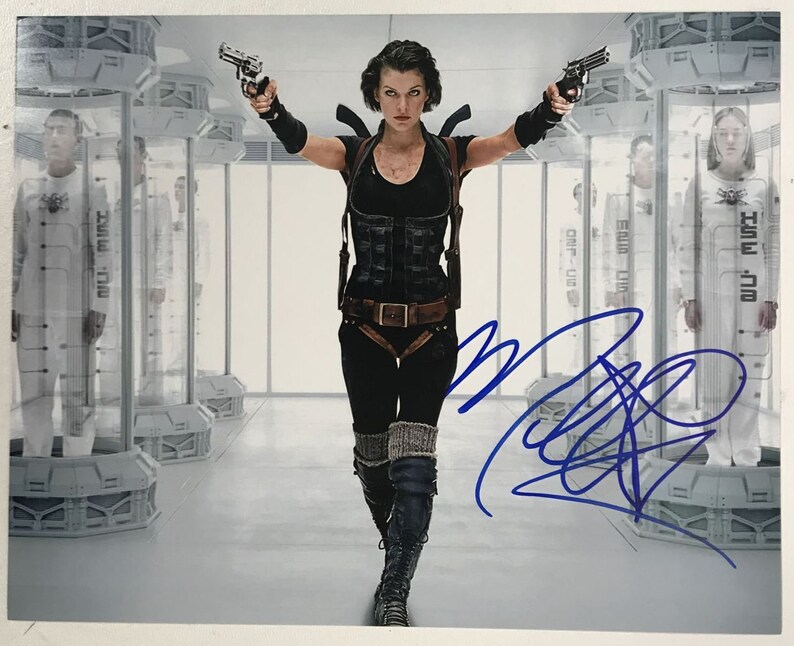 Milla Jovovich Signed Autographed Resident Evil