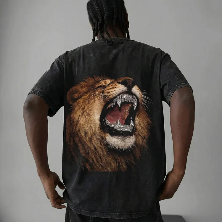 Lion Rhinestone Teeth Design Print Washed T-Shirt