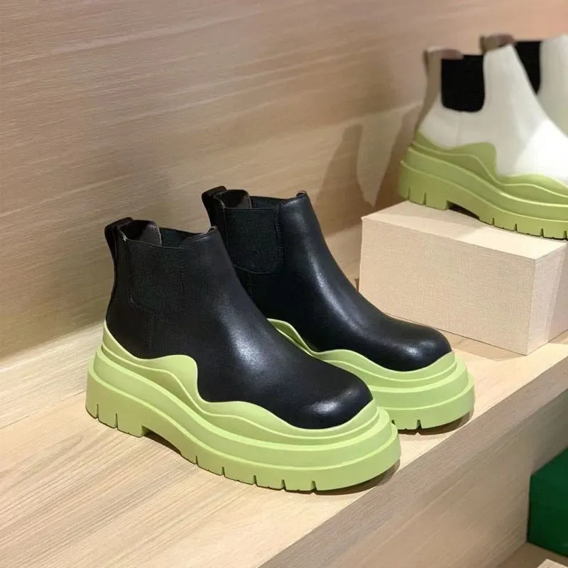Women Platform Chelsea Boots 2022 New Mid-tube Boots Thick-soled Martin Boot Female Thigh High Boots Flat Wedges Winter Shoes