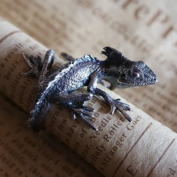 Coutureaura Silver Lizard Adjustable Reptile Ring