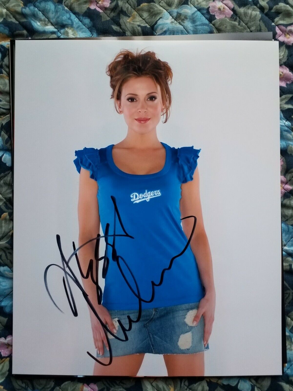 Alyssa Milano Authentic Autographed 8x10 Signed Photo Poster painting