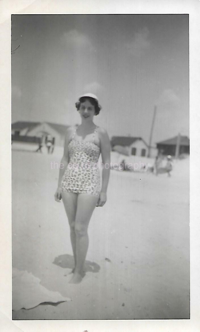 Vintage FOUND Photo Poster painting bw MID CENTURY WOMAN Original Snapshot BEACH GIRL 19 19 ZZ